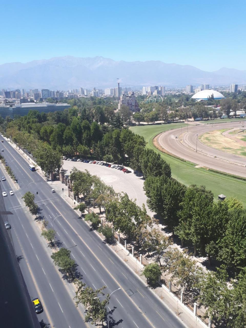Apartamento Departamento Centro Frente Club Hipico Y Movistar Arena *